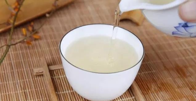 茶叶的功效和作用有哪些？适合哪些人群？