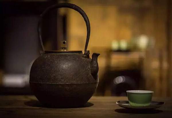 茶席上的金属器物之美