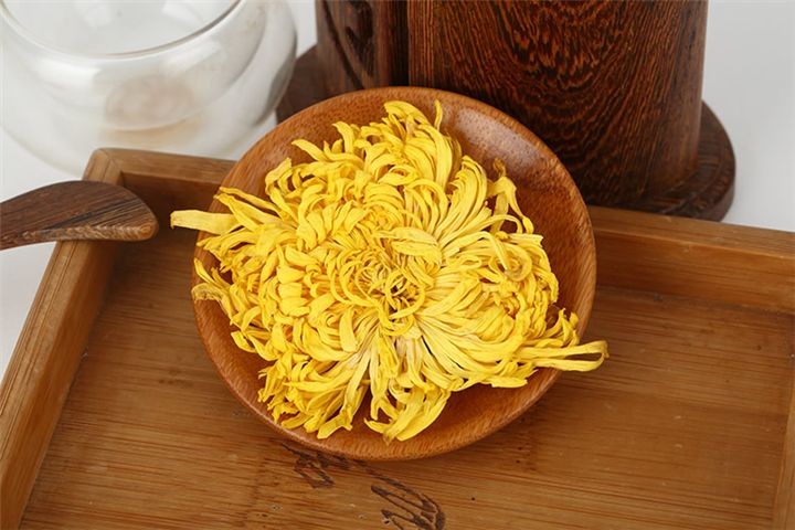 金丝皇菊与黄山贡菊的区别，贡菊好还是金丝皇菊好