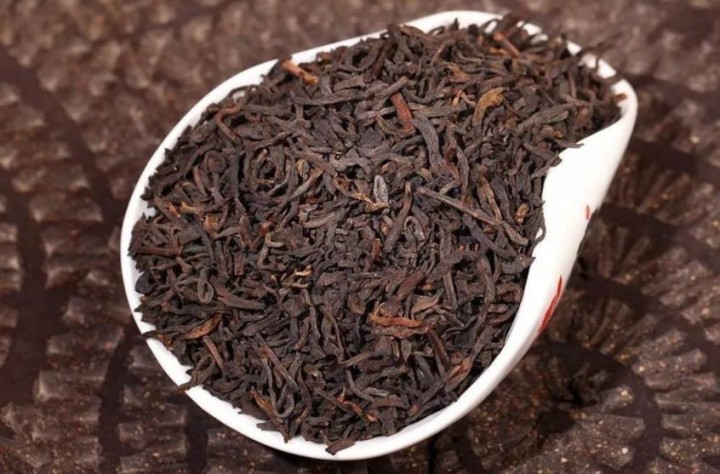 饮用安化黑茶的功效作用与禁忌，喝安化黑茶有什么好处