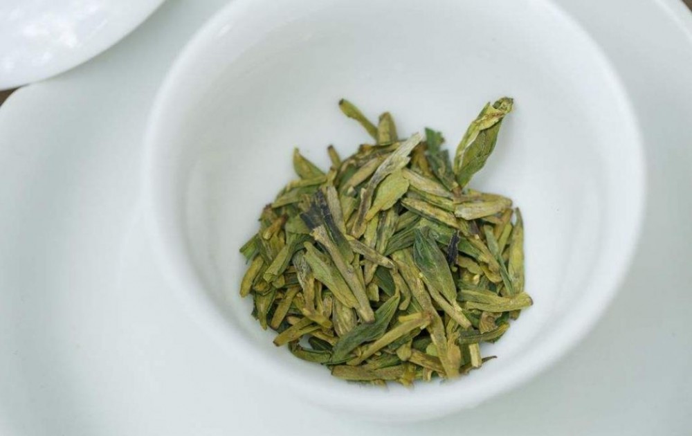 春茶贵如油，如何泡好开春的第一泡茶是重点，方法不对很容易毁茶