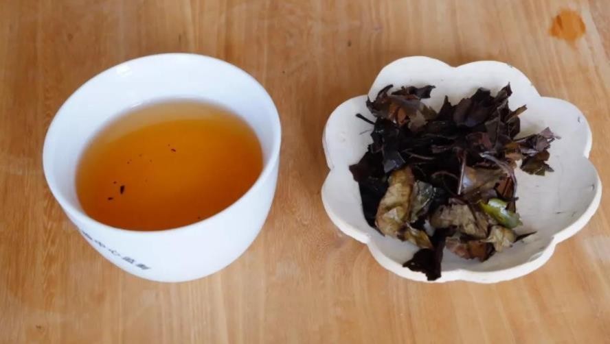 老树白茶的功效与禁忌