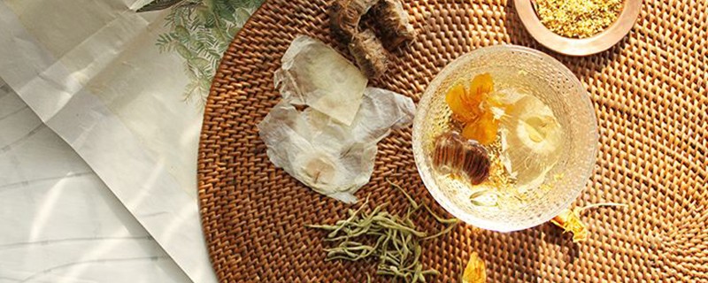 罗汉果金银花茶的功效，罗汉果搭配金银花泡水喝什么功效