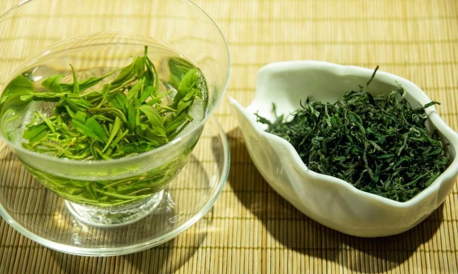 女人喝红茶和绿茶的区别功效