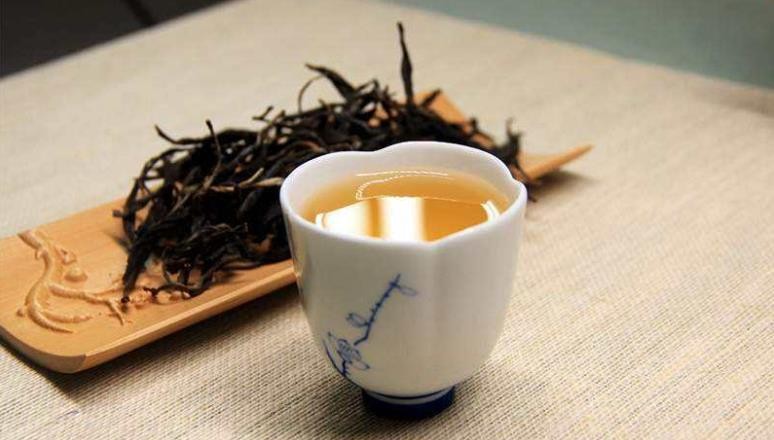 喝茶对口腔有什么好处