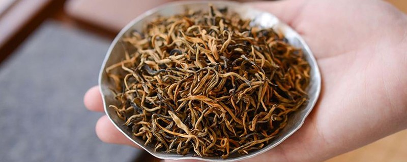 滇红茶与金骏眉的作用与功效，金骏眉和滇红茶哪个好喝