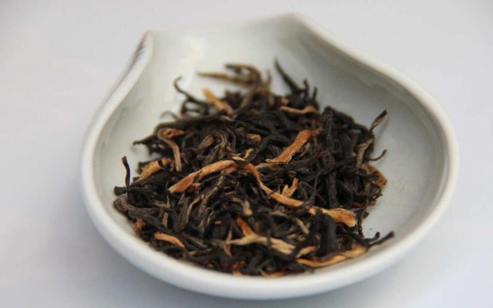 女人喝红茶的功效与作用及禁忌