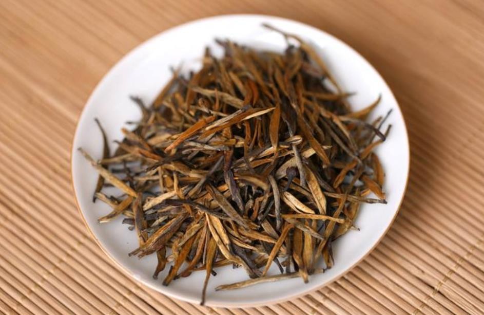 滇红茶与金骏眉的作用与功效
