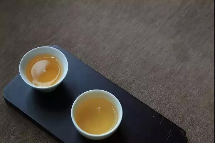 乌龙茶泡水的功效