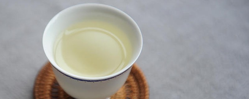 绿茶叶作用功效与作用，绿茶叶泡水喝的功效