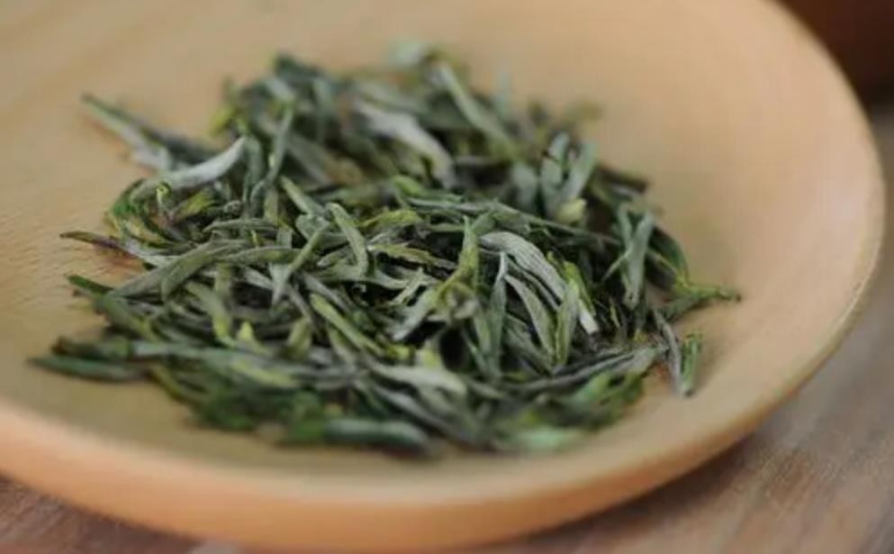 新茶与旧茶的鉴别方法，如何分辨新茶和旧茶