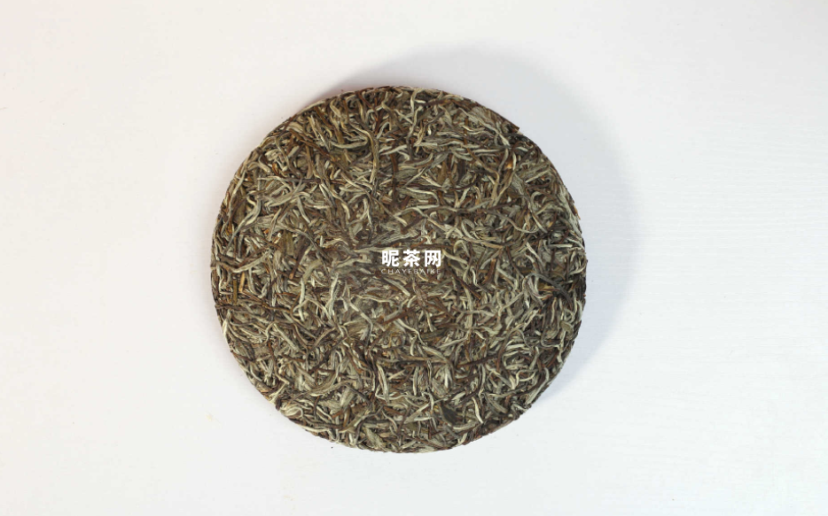 如何选择白茶，散茶好还是紧压茶好