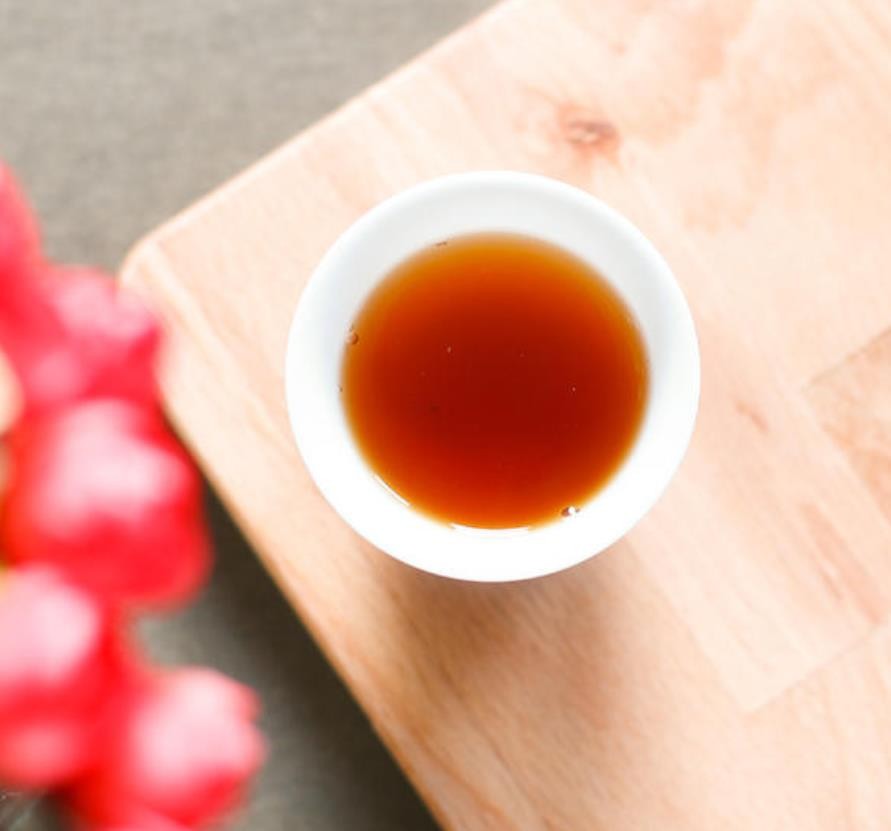 （祁门工夫红茶茶汤）