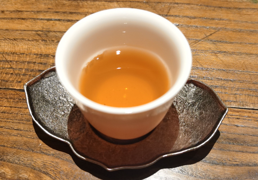 以茶见人品，一杯茶懂一个人